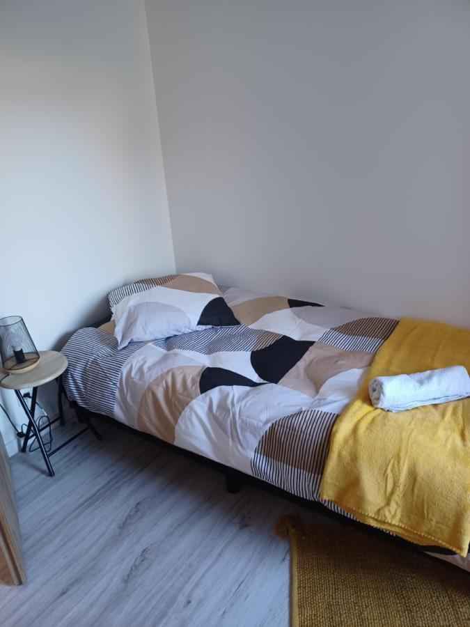 Duplex Centre Ville Ernée المظهر الخارجي الصورة