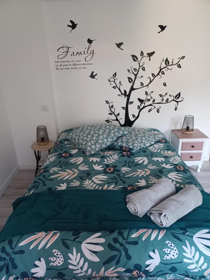 Duplex Centre Ville Ernée المظهر الخارجي الصورة