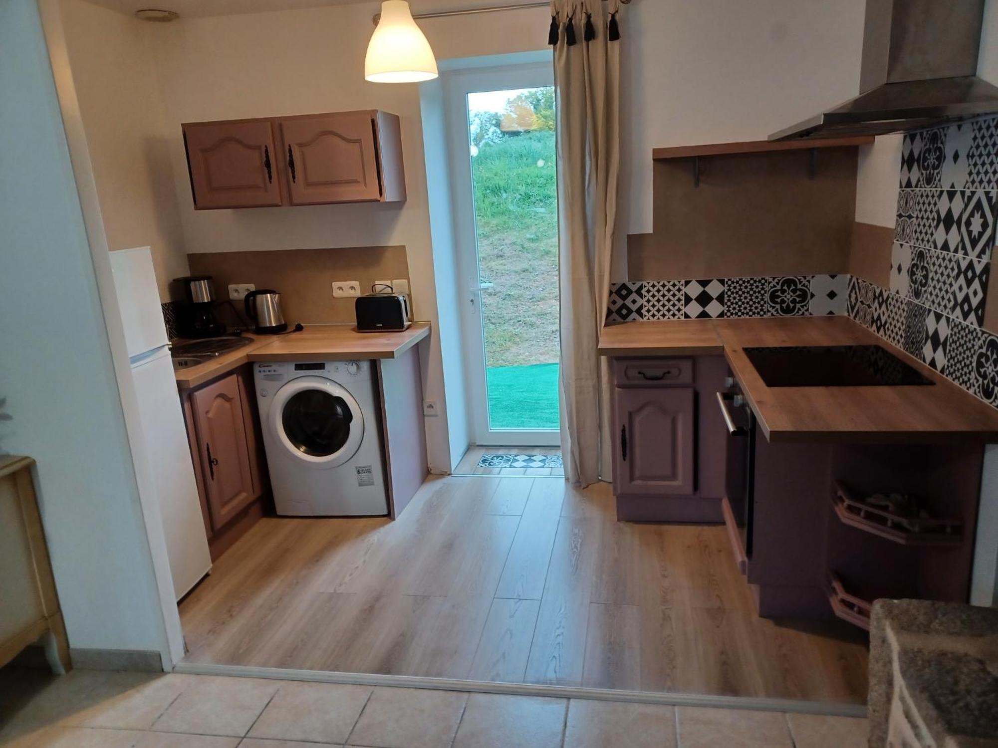Duplex Centre Ville Ernée المظهر الخارجي الصورة